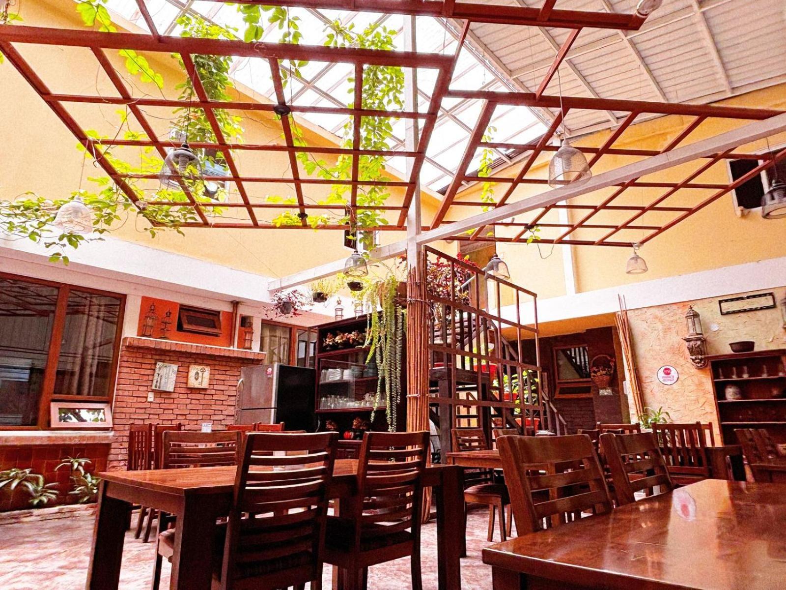 Antigua Inn Hotel Guatemala City Exterior photo