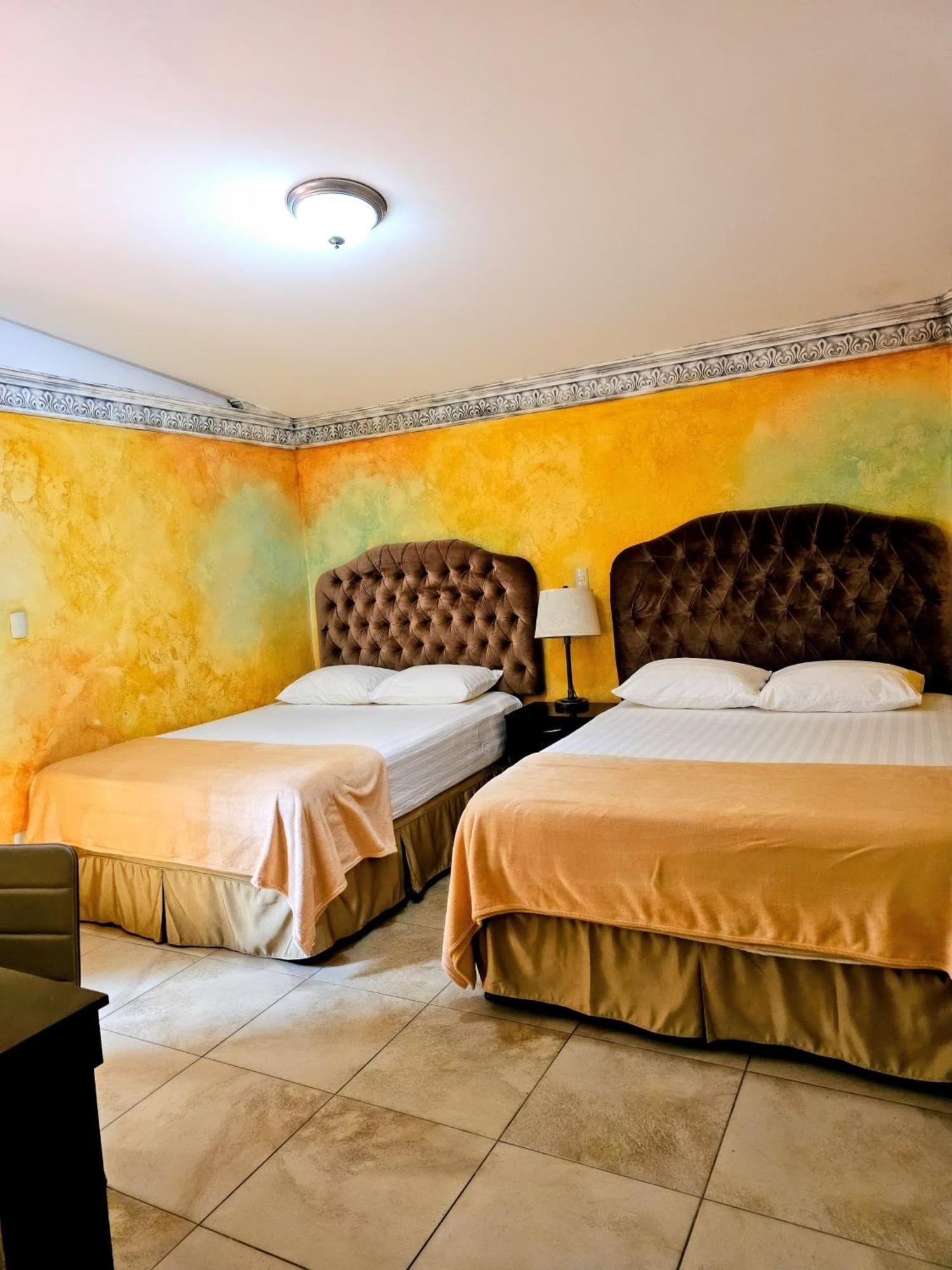 Antigua Inn Hotel Guatemala City Exterior photo