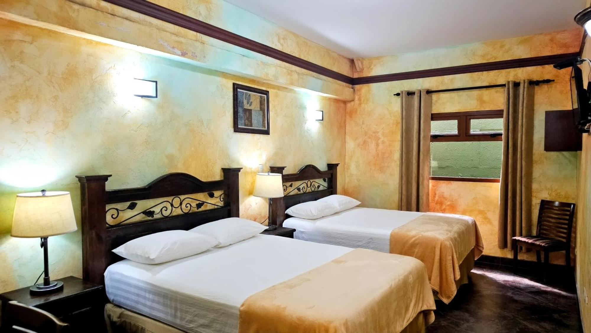 Antigua Inn Hotel Guatemala City Exterior photo